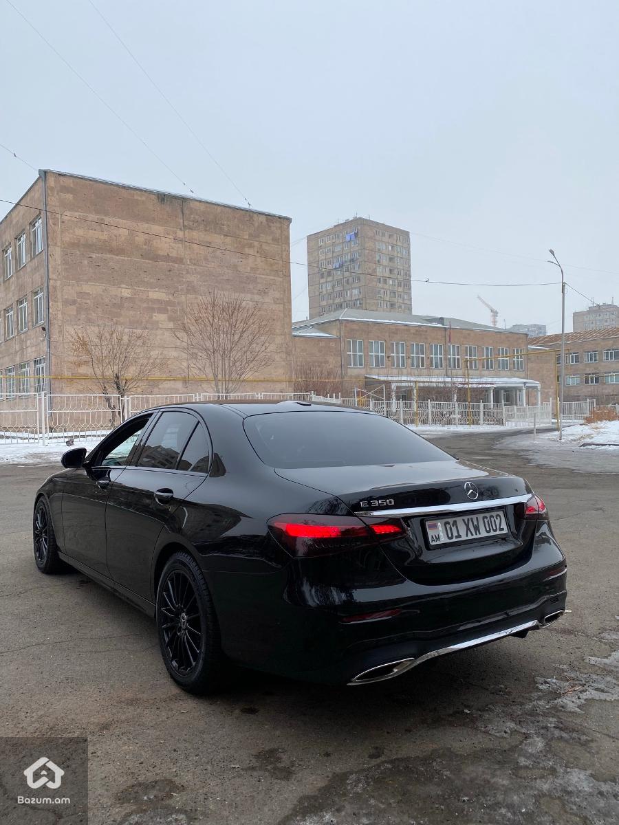 2020-2021 MERCEDES-BENZ E350 - image 2