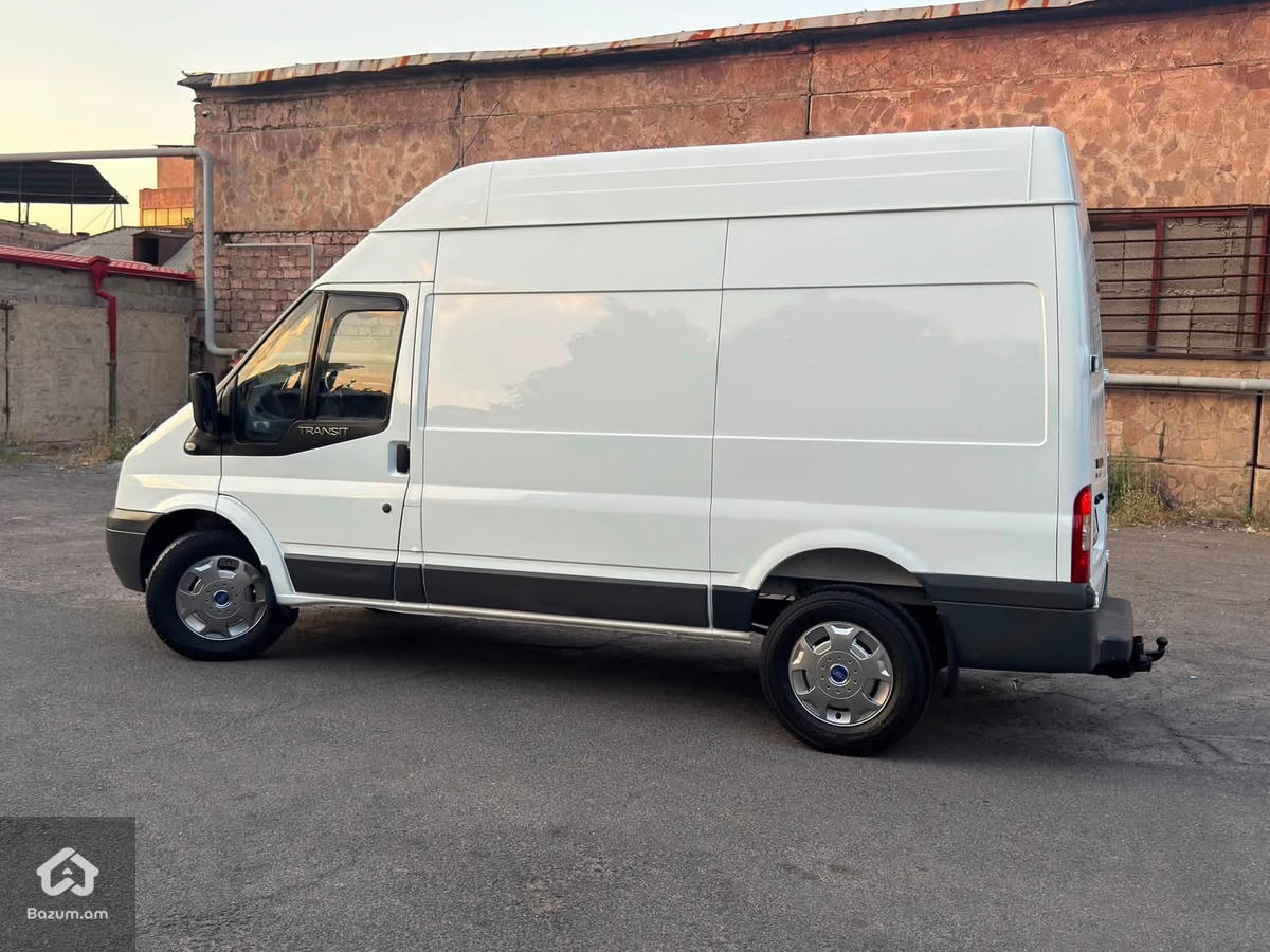Ford transit  - image 6