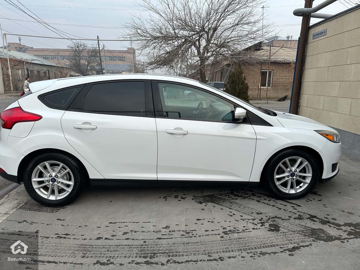 FORD FOCUS - image 4