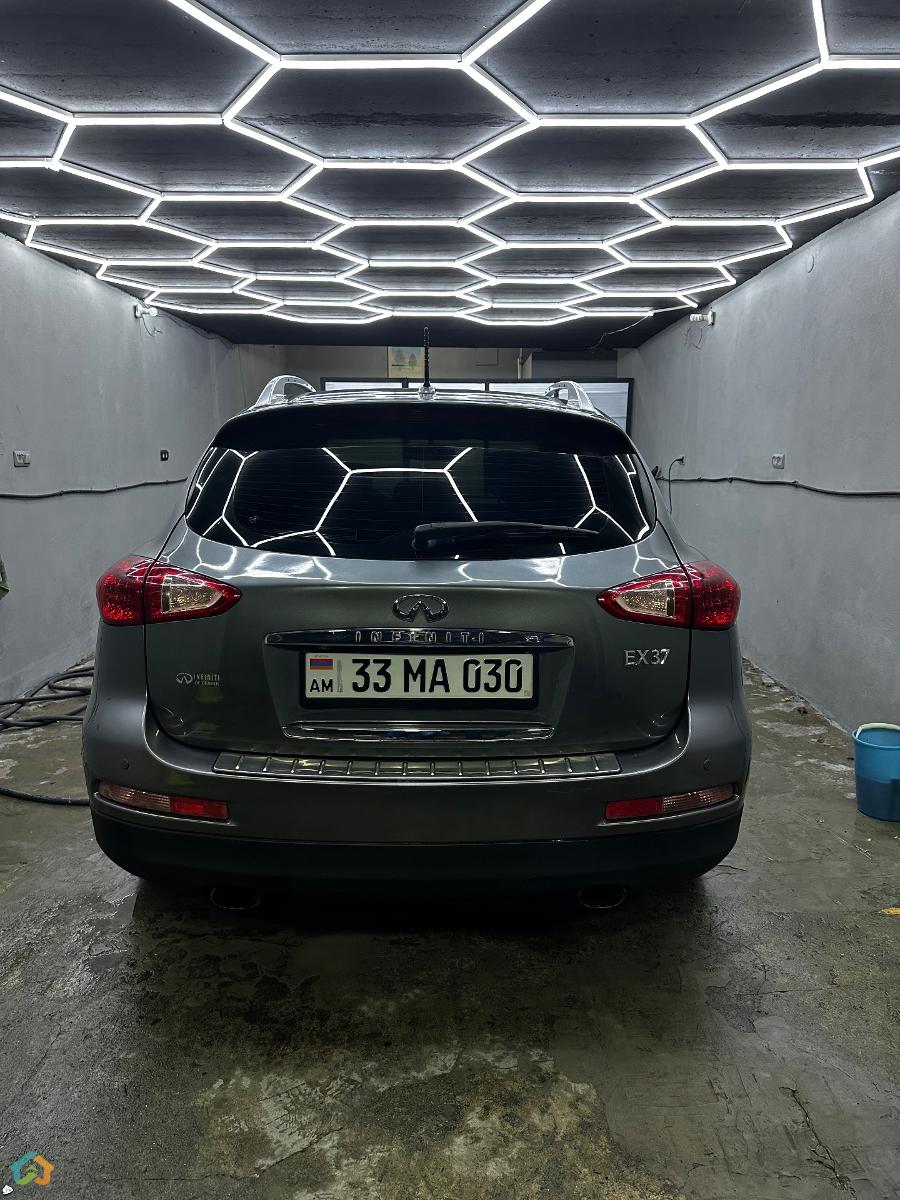 Infiniti ex37 - image 2