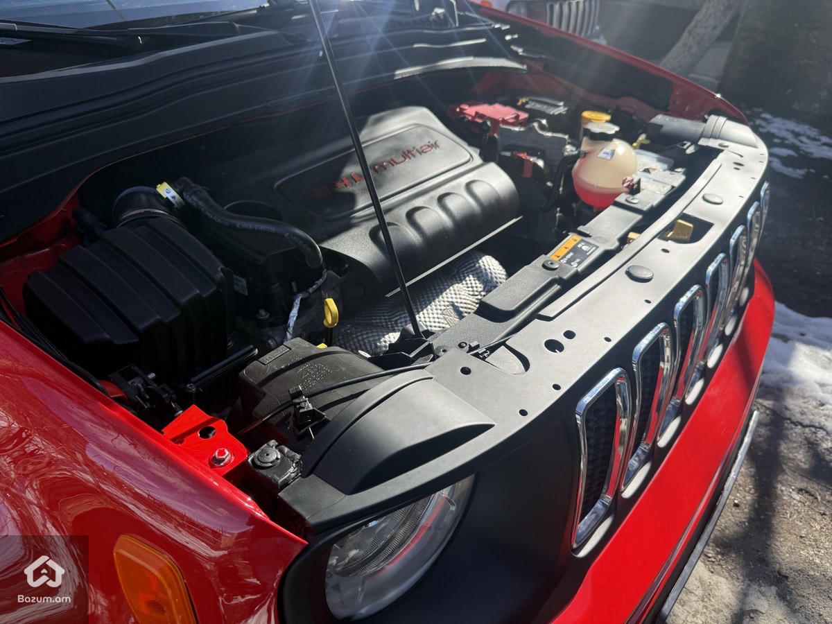 Jeep Renegade latitude 4x4 2020թ.  - image 18