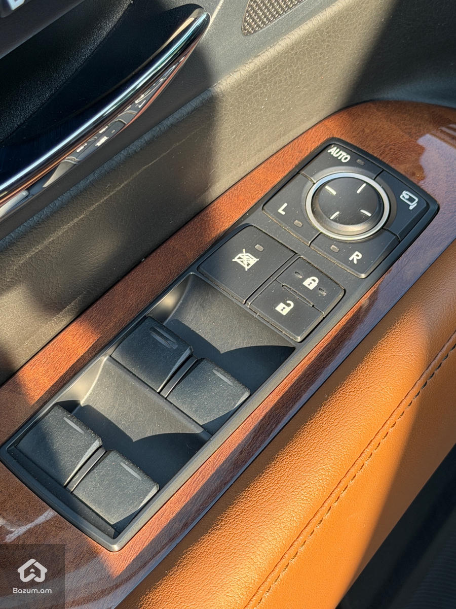 LEXUS RX350  - image 11