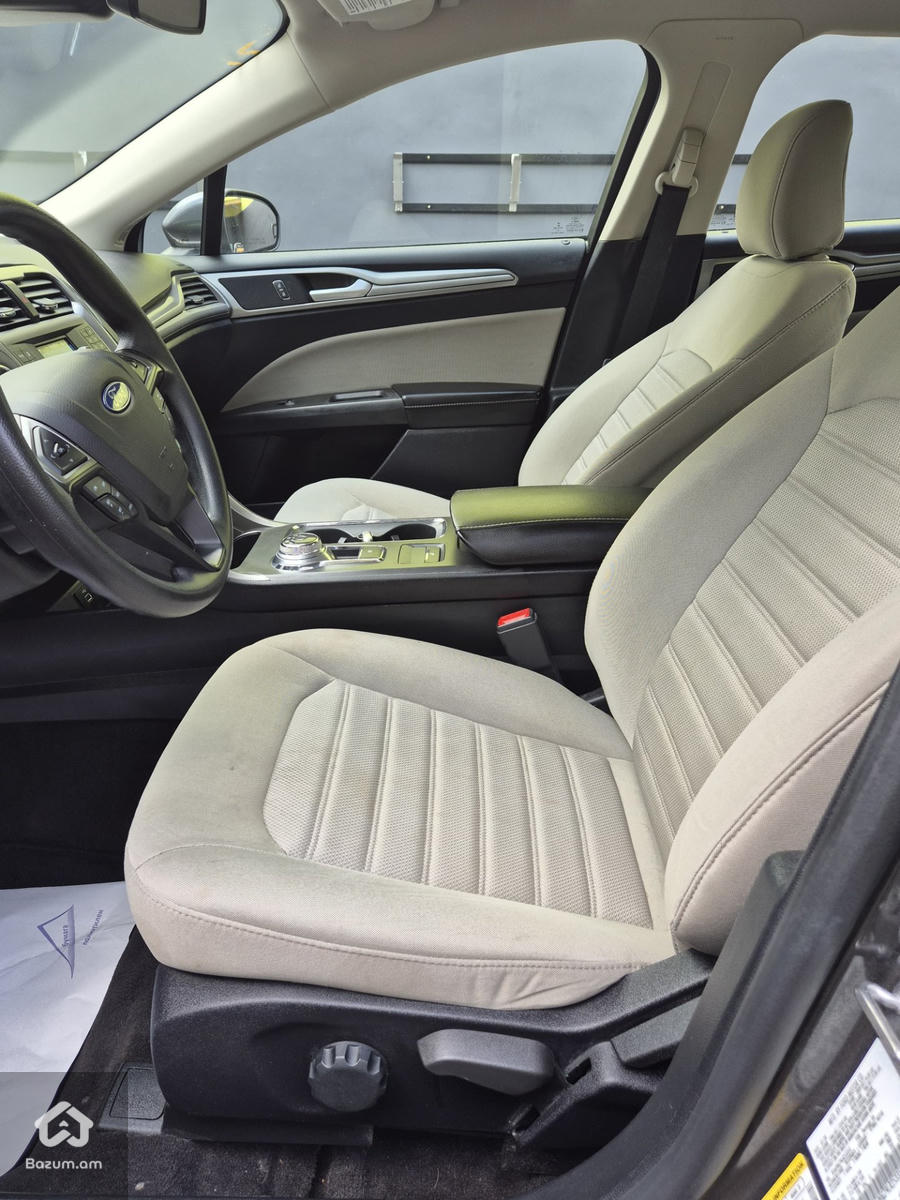 2020 Ford Fusion, S  - image 7