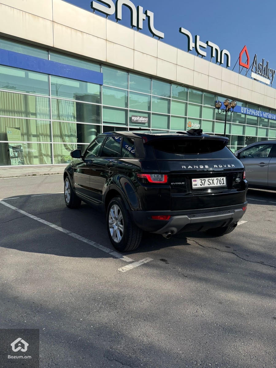 Range Rover Evoque - image 3