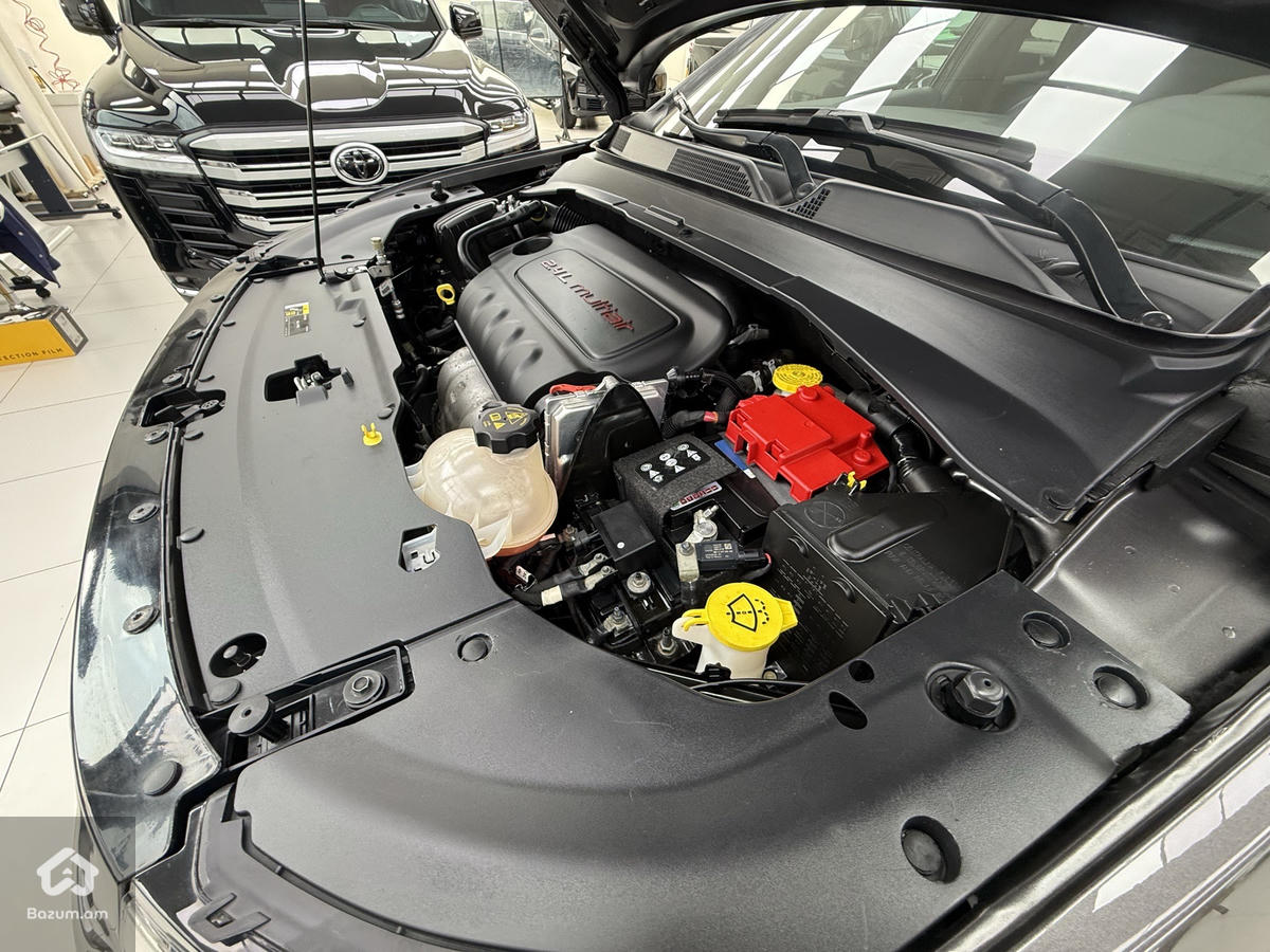 Jeep Compass 80 TH Anniversary 4x4 - image 27