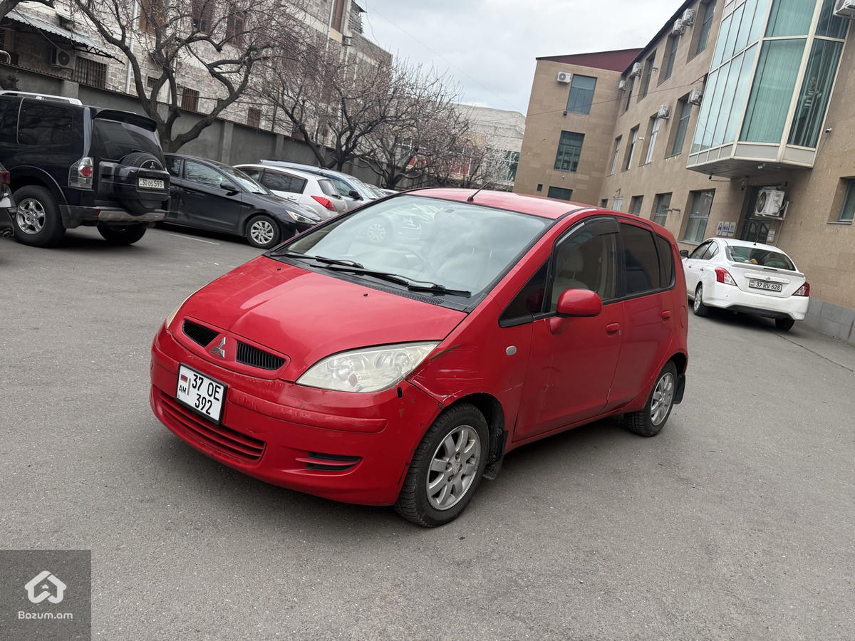 Mitsubishi Colt - image 3