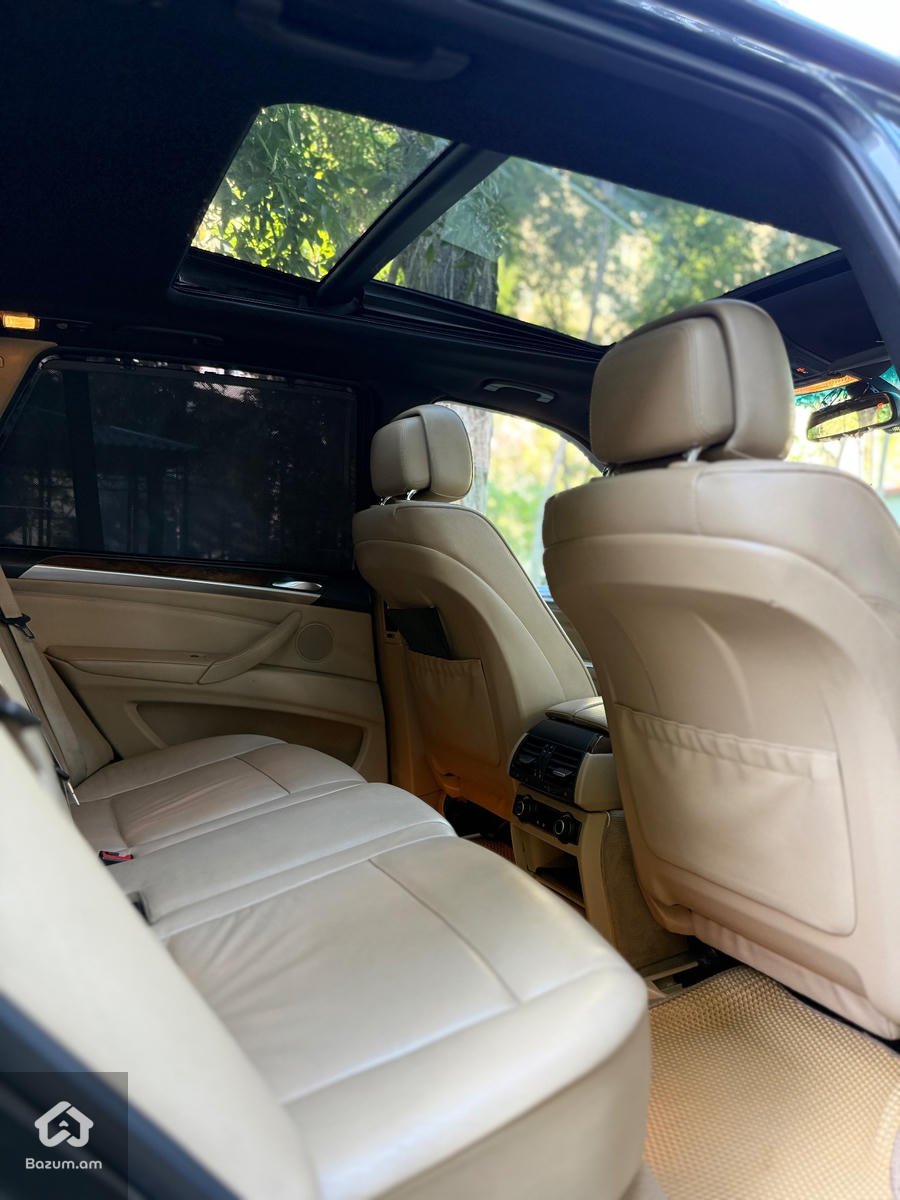 BMW X5 E70 - image 8