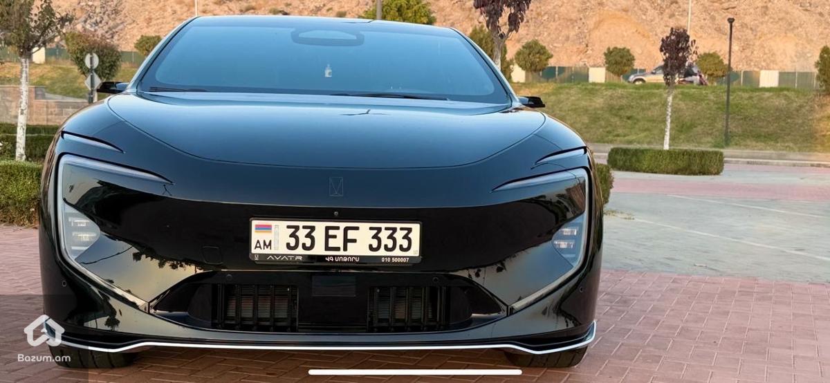 Avatr 12 EV Master - image 4