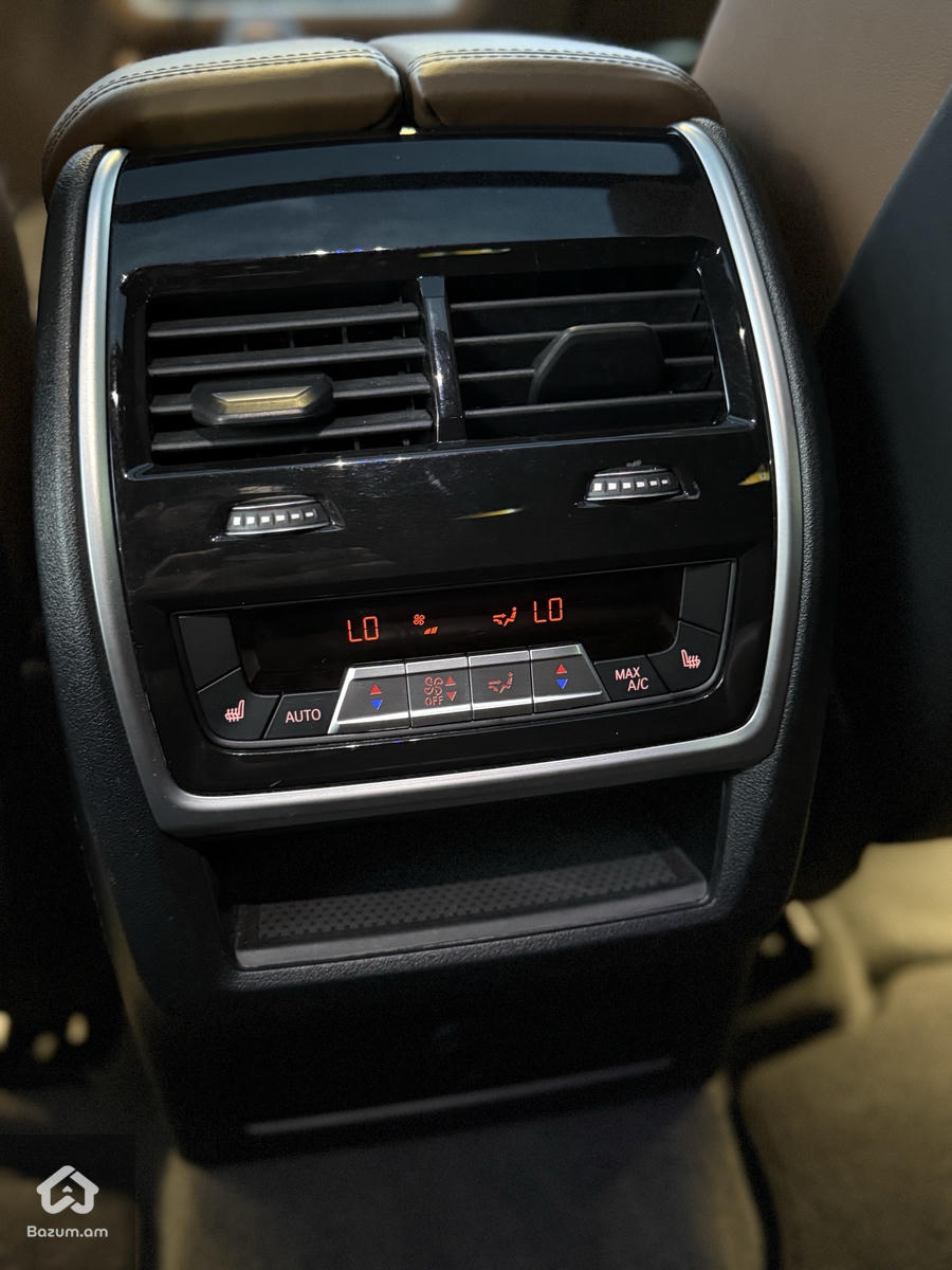 BMW  X_ M Competition  - image 13