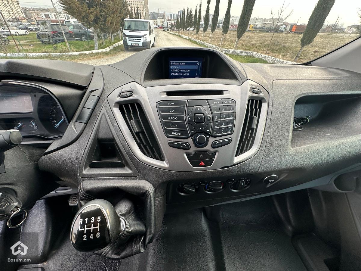 FORD TRANSIT CUSTOM - image 18