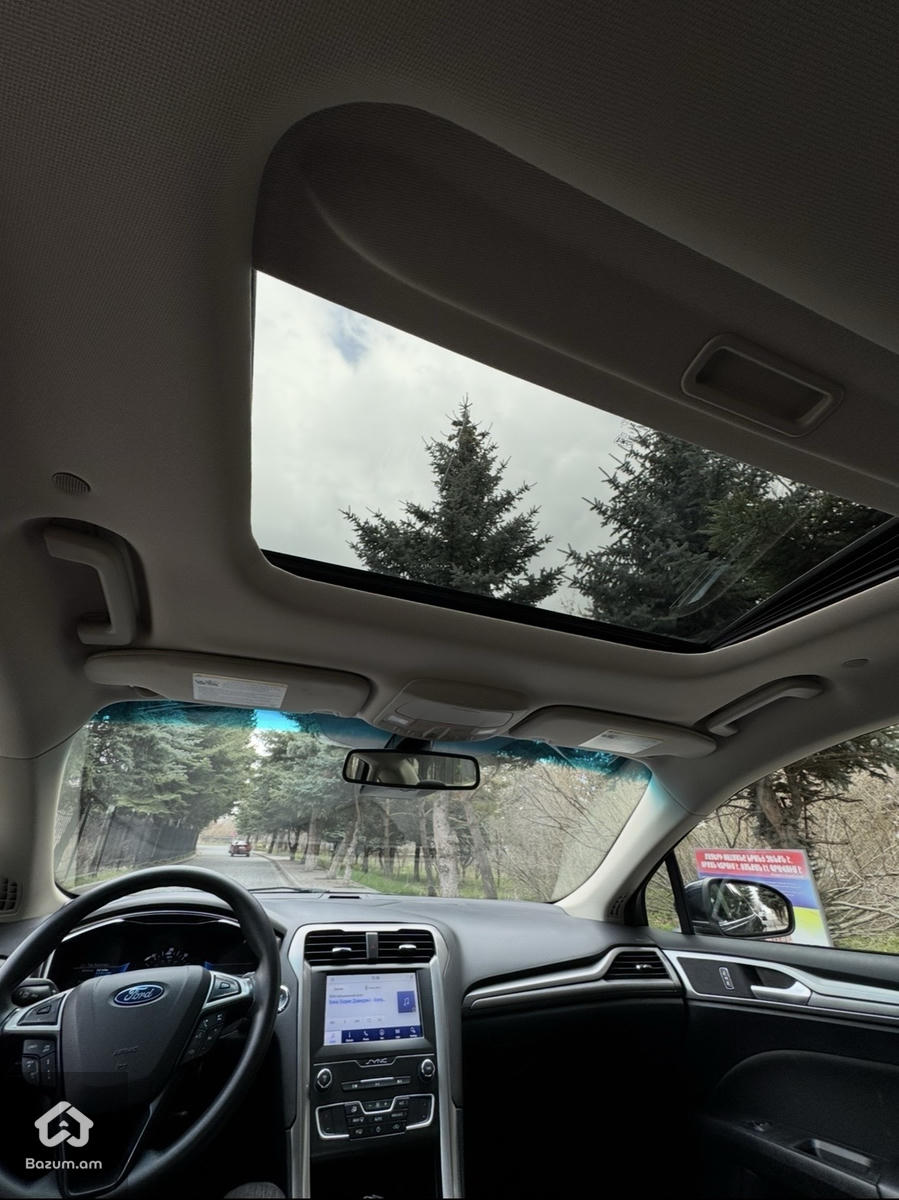 Ford Fusion Hybrid 2020 - image 7