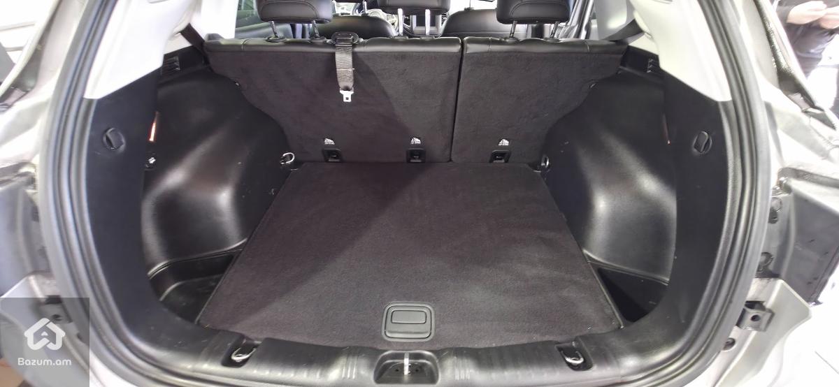 Jeep Compass - image 9