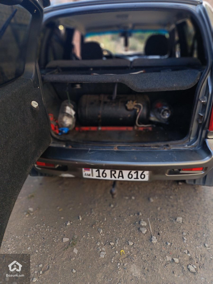 Lada Niva - image 7
