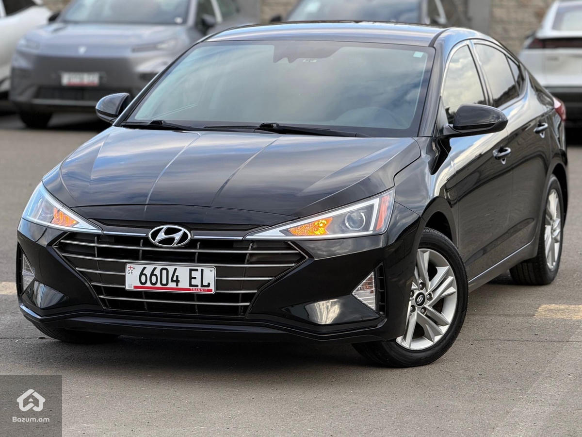 Hyundai Elantra - image 6