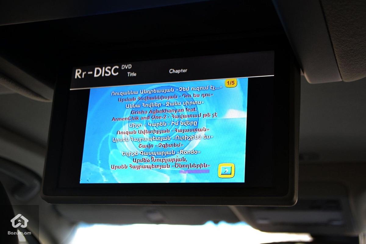 Lexus LS460l AWD - image 12