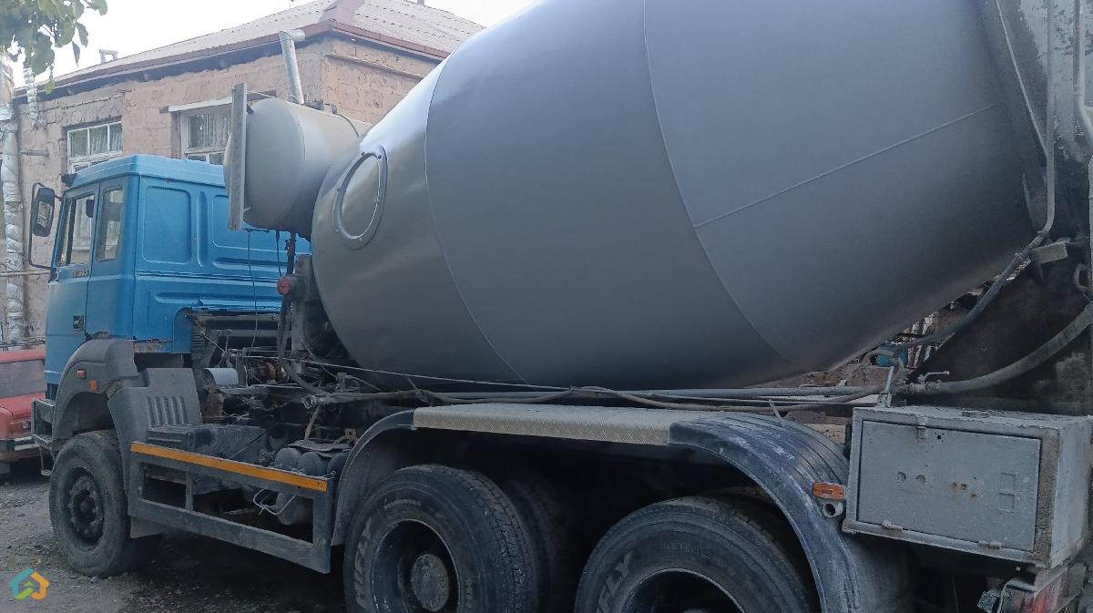 Avtobetonaxarnich Ural mikser - image 2