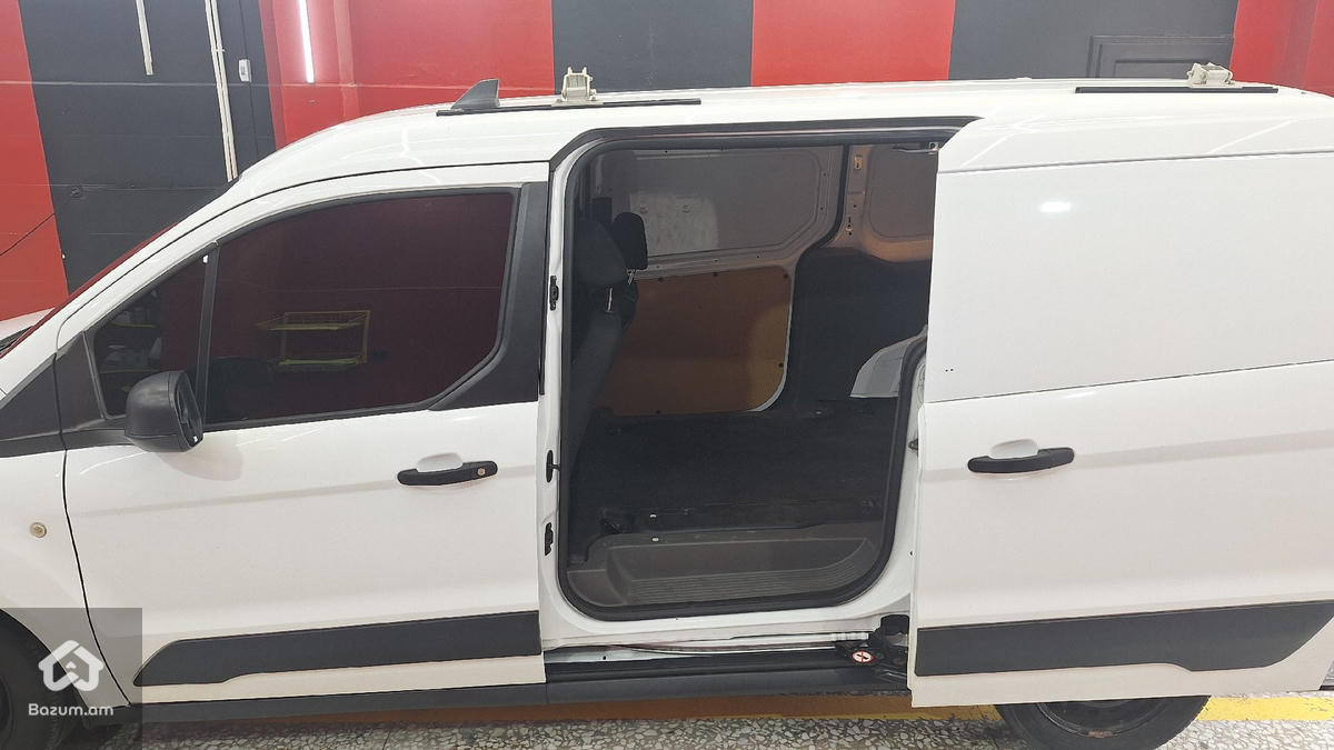 Vacharq..2021 ev 2019 tvakanneri ford tranzit connect meqenaner..Erkusnel shat t - image 9