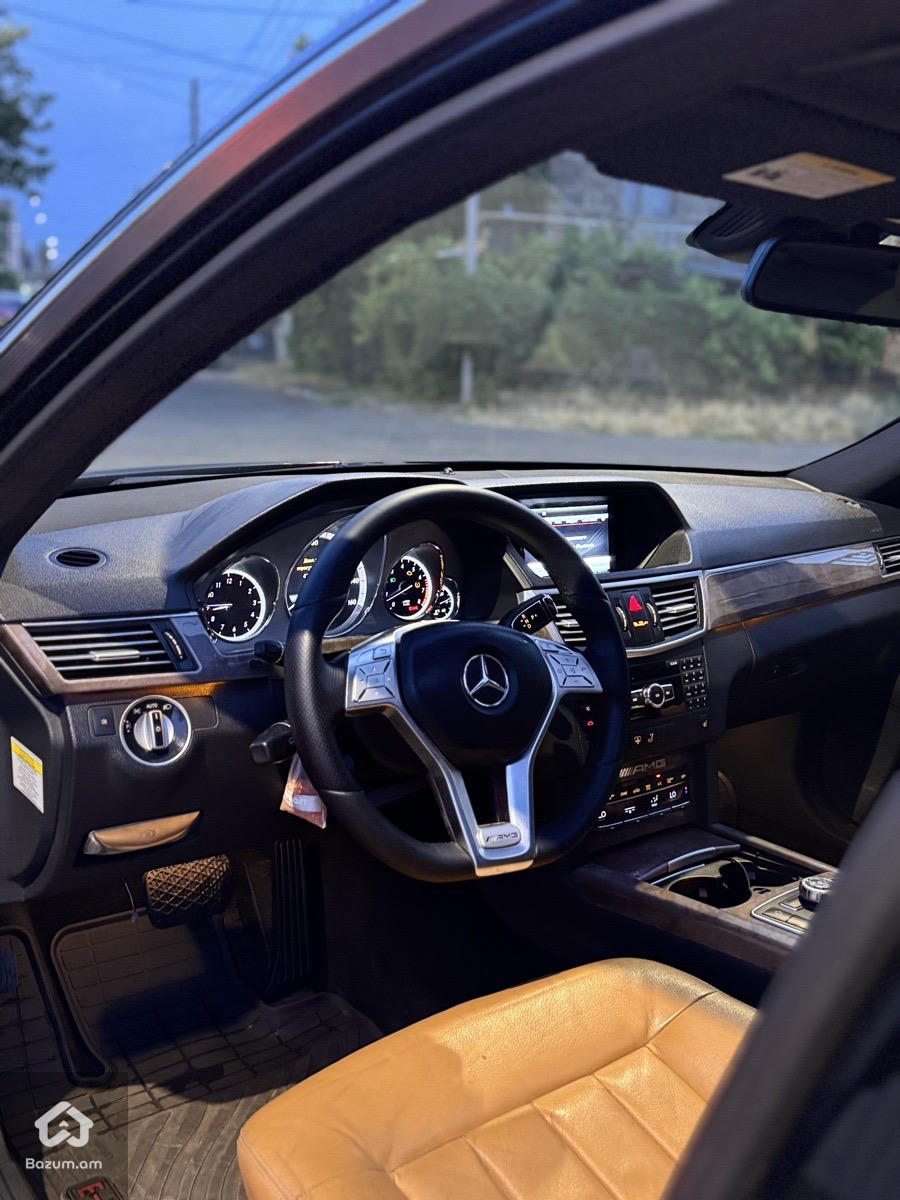 Mercedes-Benz E-class - image 7