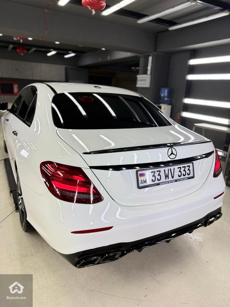 Mercedes-Benz E350 - image 8