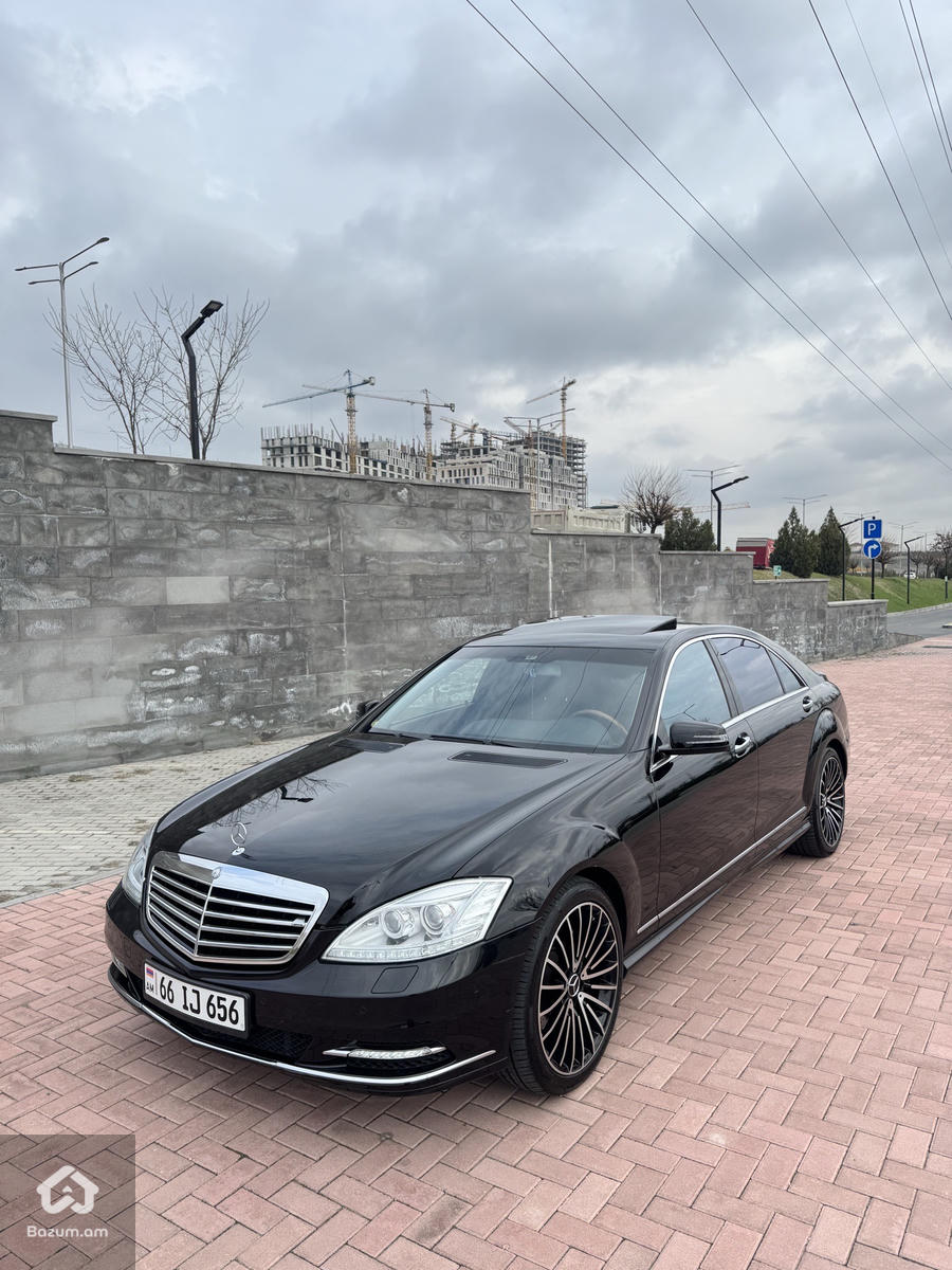 Mercedes Benz S550 - image 6