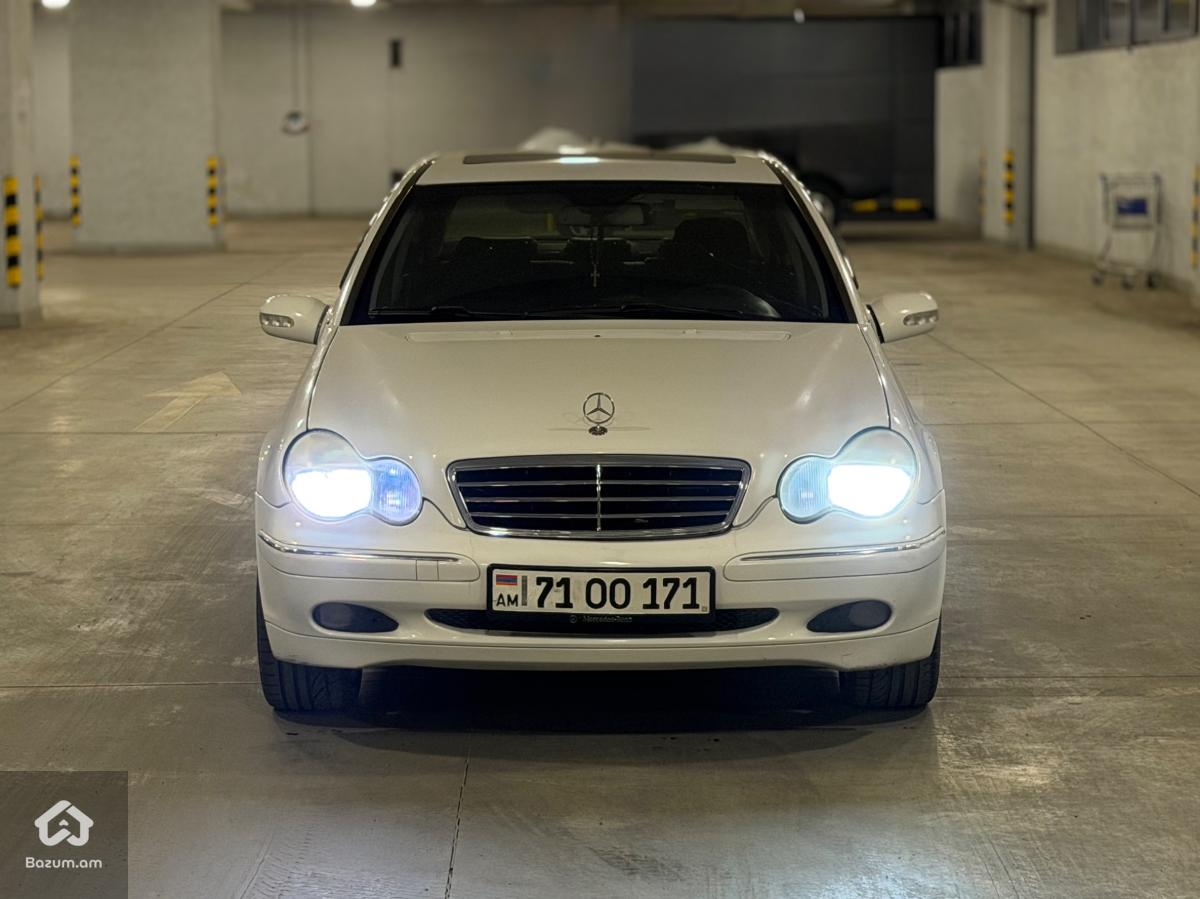 Mercedes Benz C240  - image 2