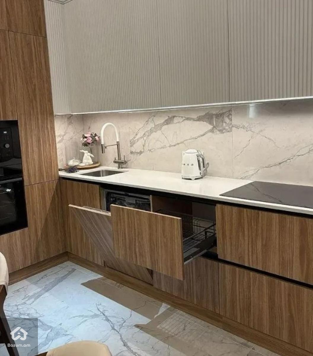 3 սենյականոց բնակարան Ղազարոս Աղայան փողոցում - image 3