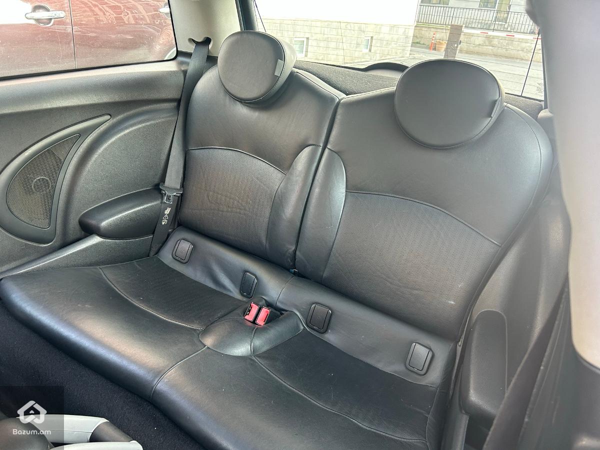 Mini Cooper - image 3