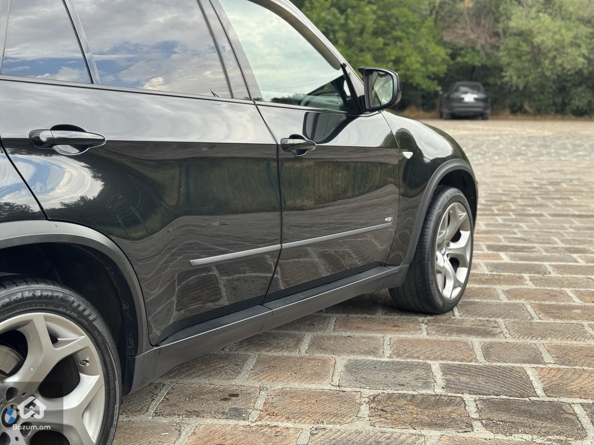 BMW X5 E70 - image 9