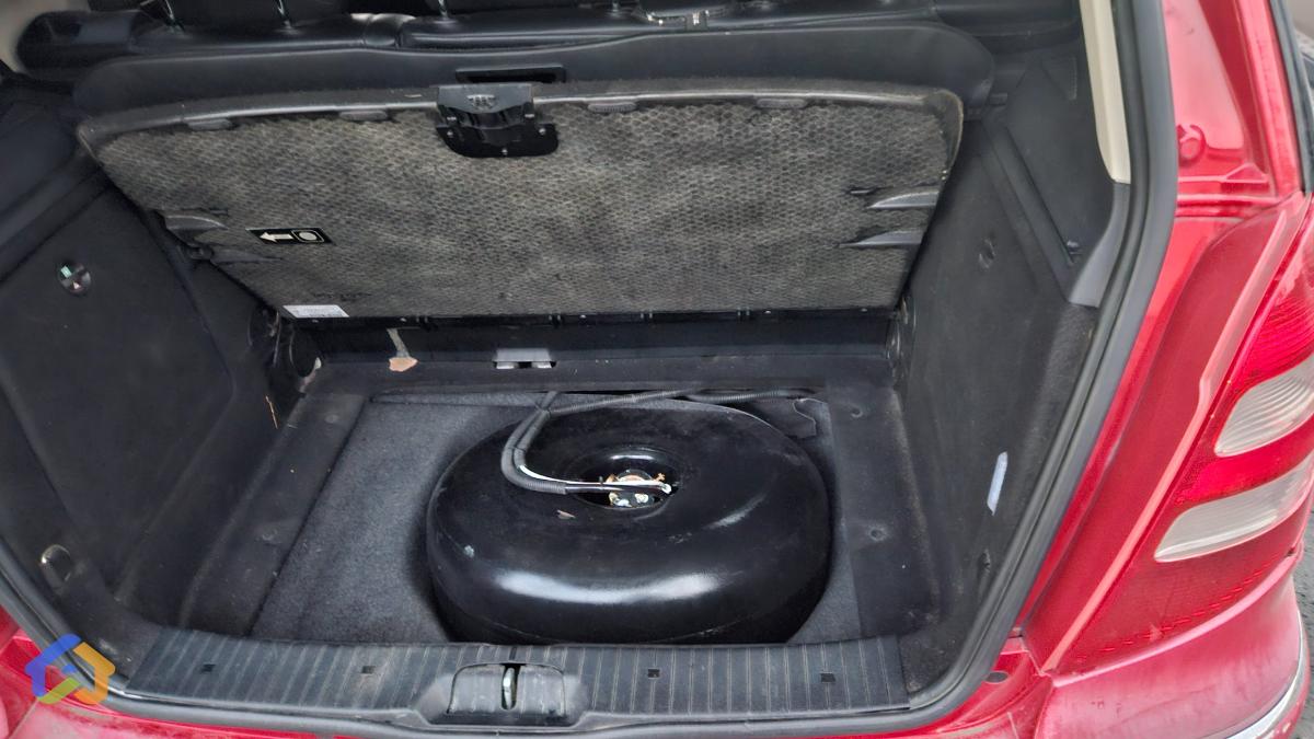 Mercedes benz A170 - image 16