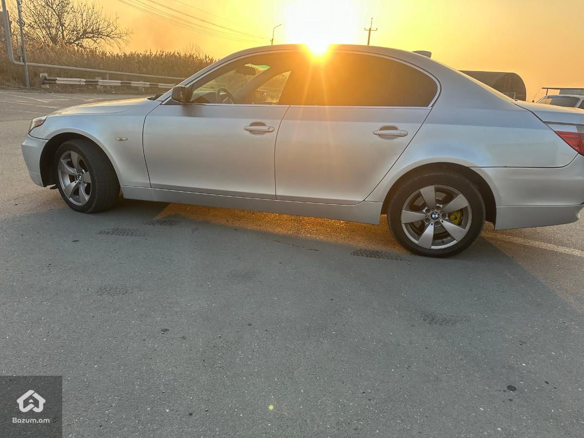 BMW E60 - image 2