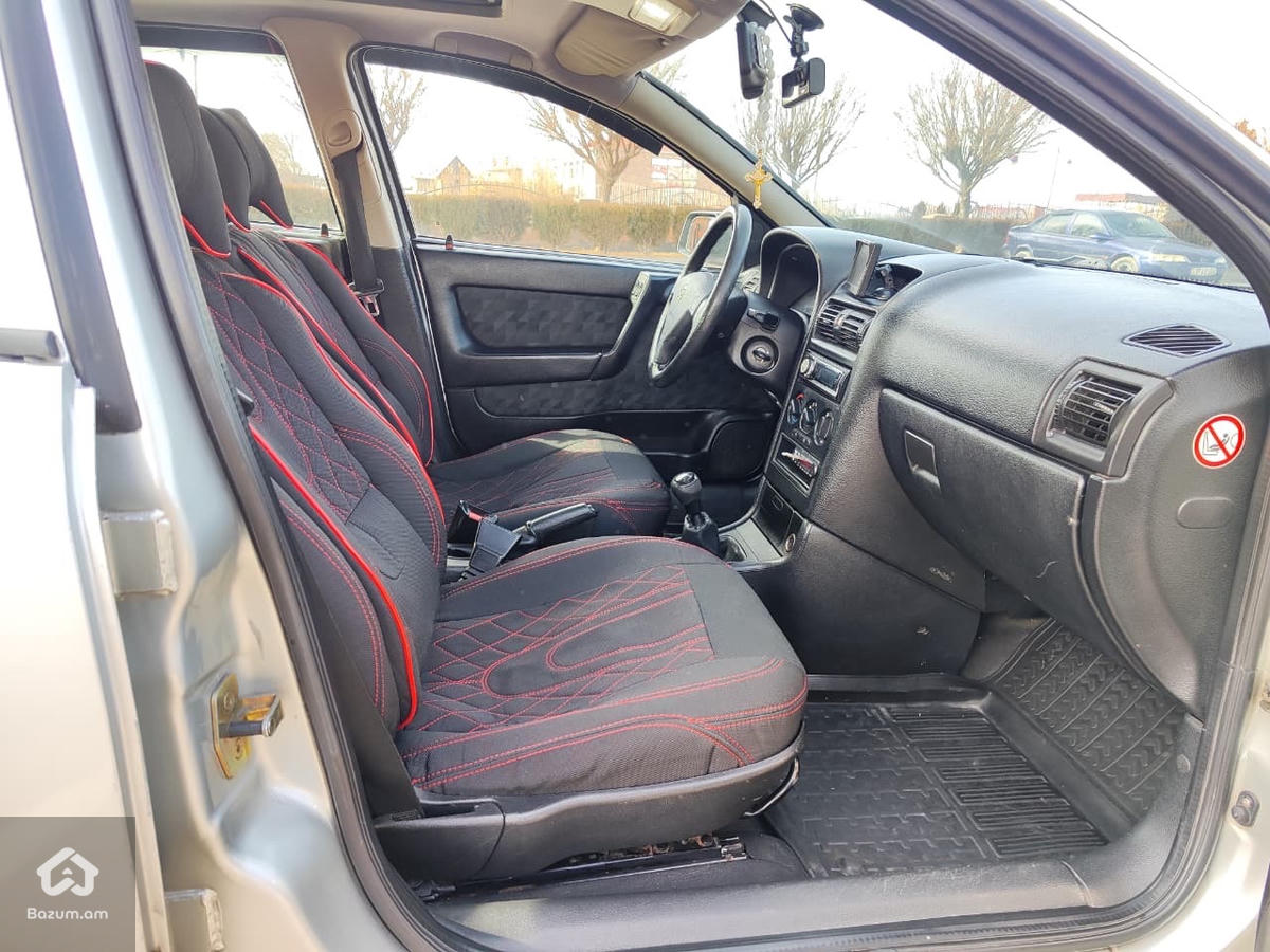 Opel Astra - image 2