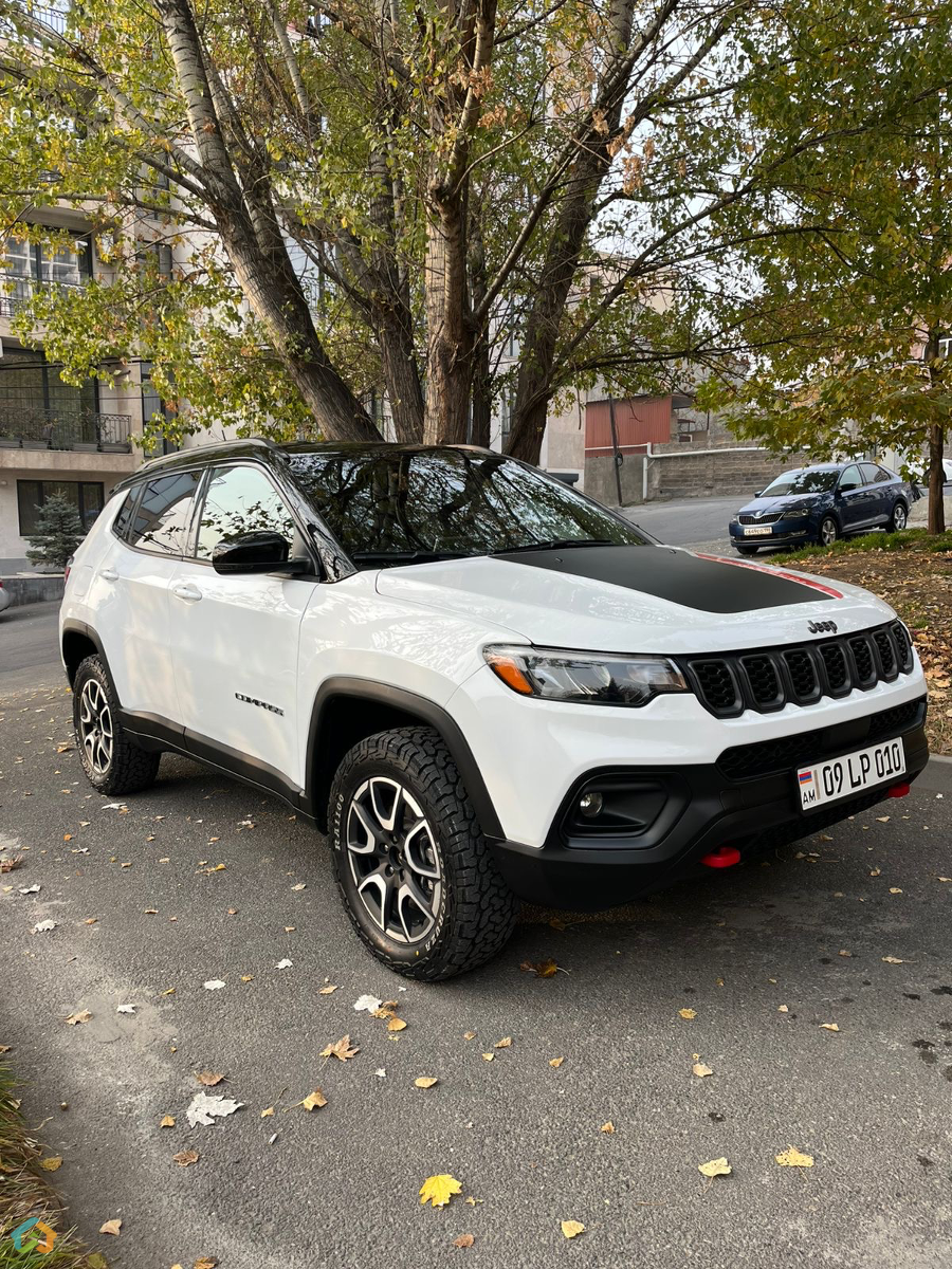 Jeep Compass Trailhawk - image 7