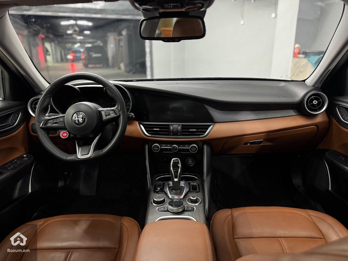 Alfa Romeo Giulia  - image 9