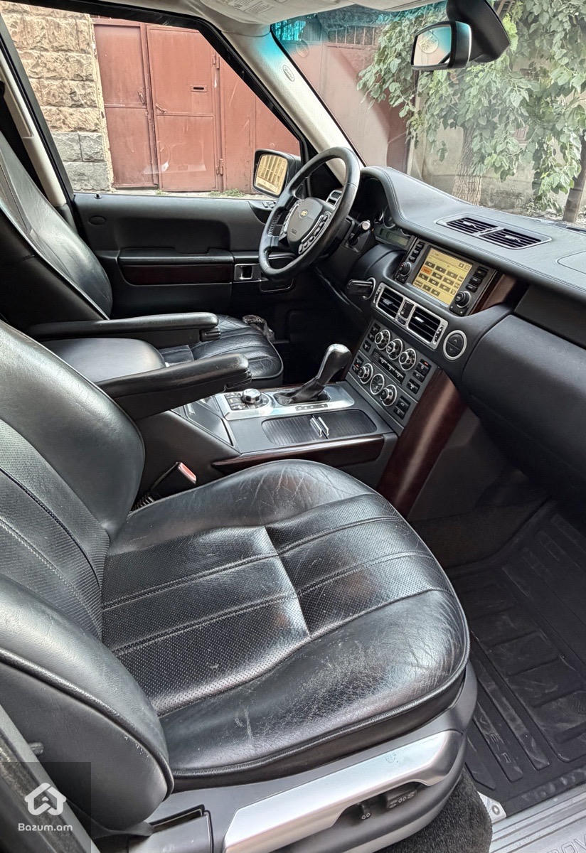 Range Rover Vouge - image 8