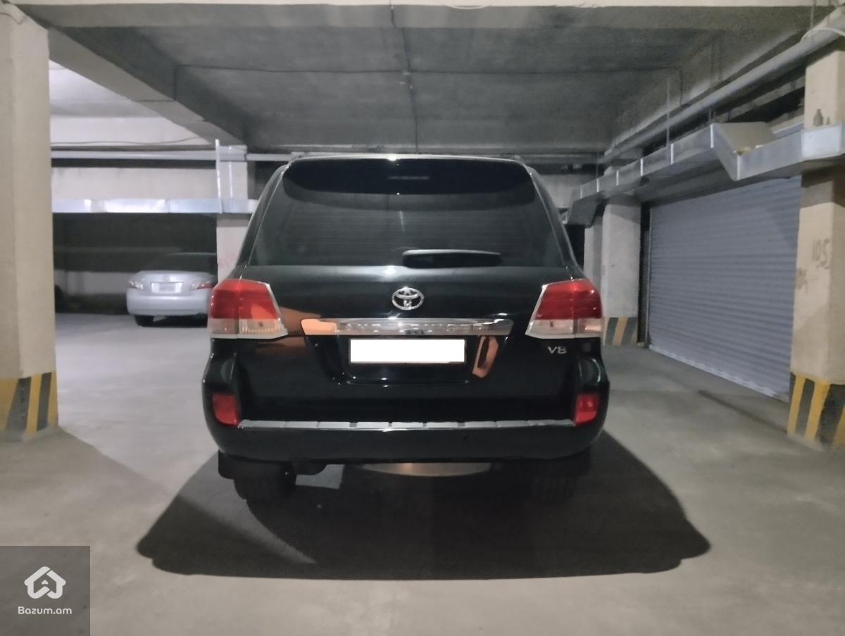 Վաճառվում է ՏՈՅՈՏԱ ԼԱՆԴ ԿՌԱՈՒԶԵՌ 200 - image 3