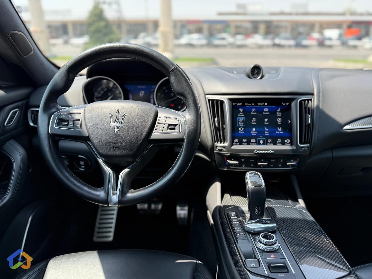 Maserati Levante  - image 7