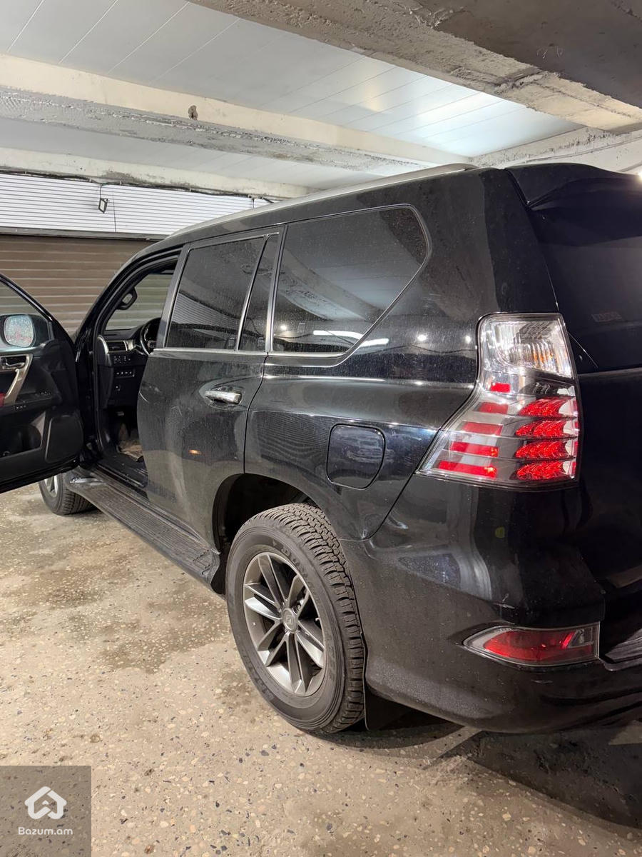 Lexus Gx 460 F Sport 2021 - image 2