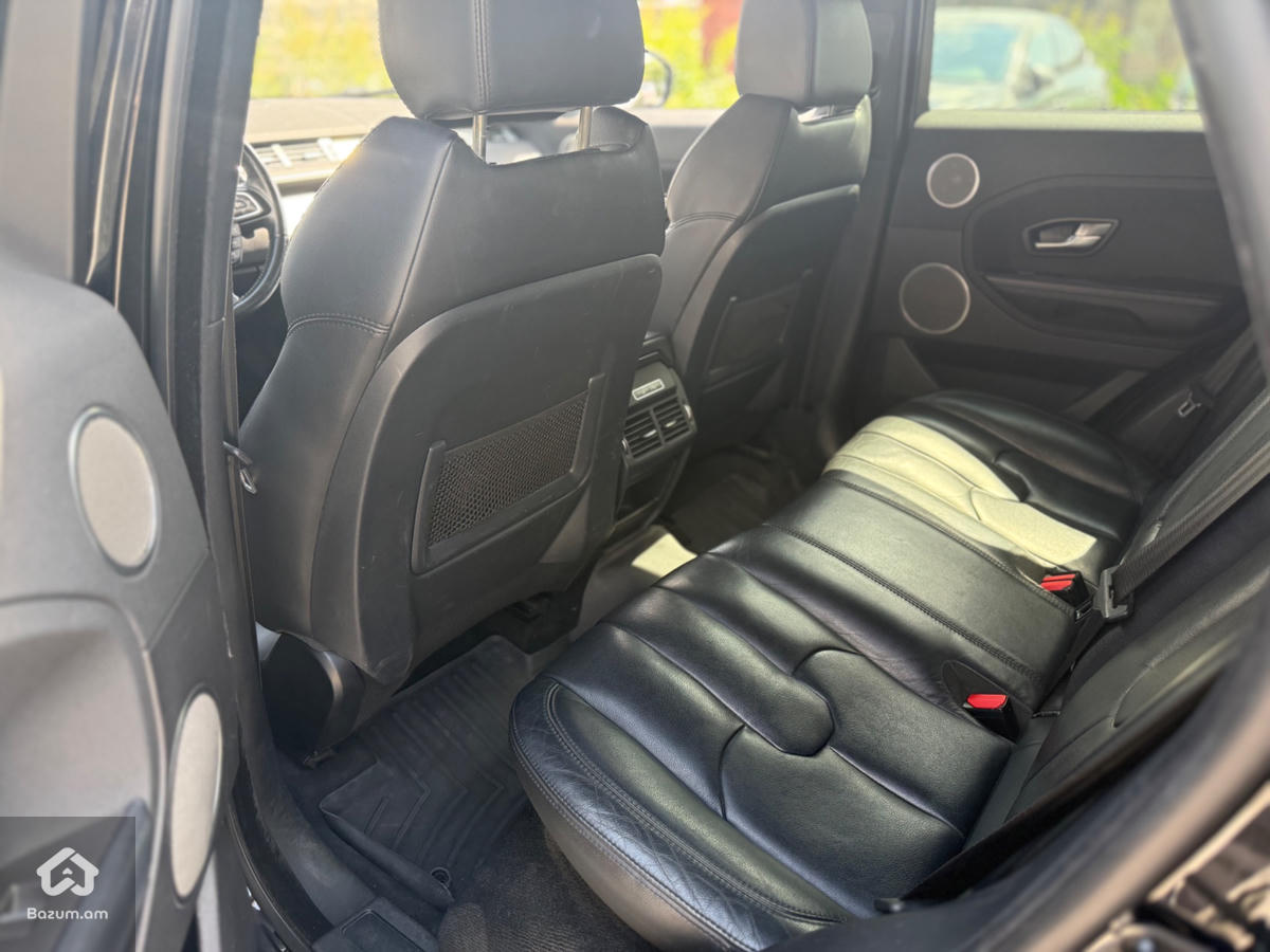 Range Rover Evoque - image 8
