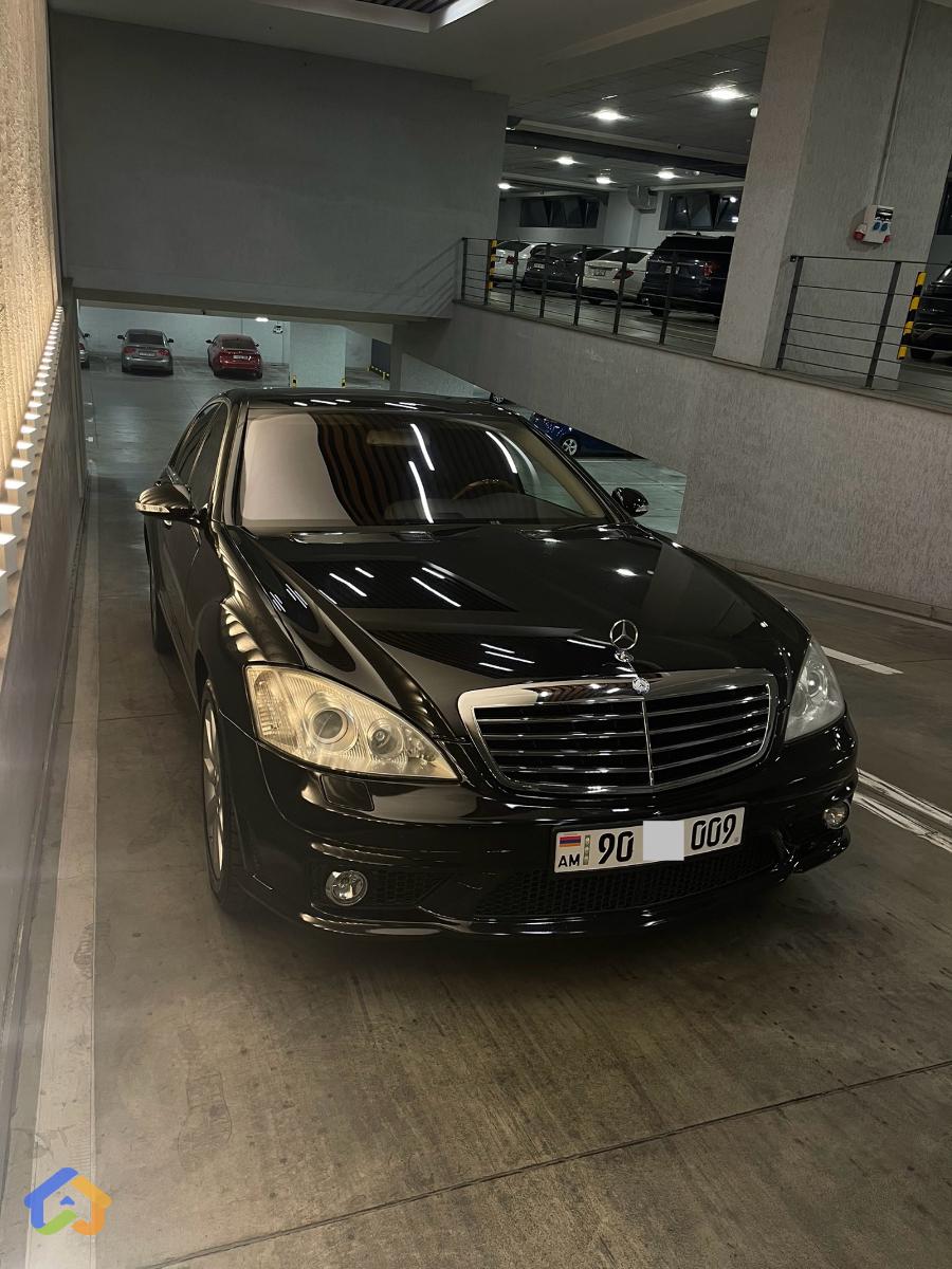 Mercedes-Benz w221 S-Class - image 11