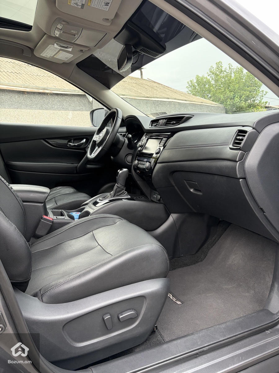 Nissan Rogue SL AWD 2019 - image 6