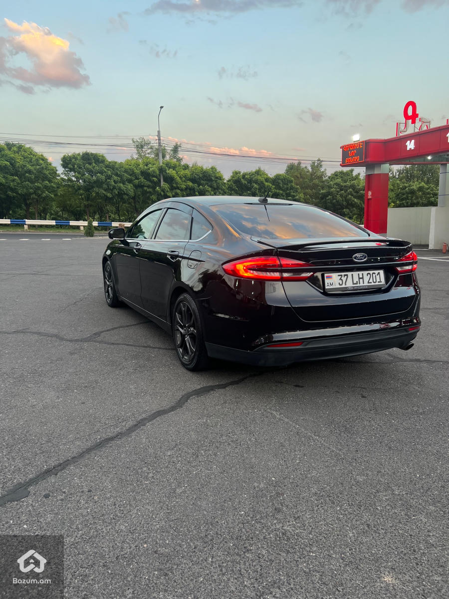 Ford Fusion  - image 3