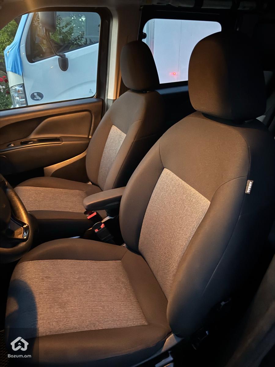 Ram Promaster City - image 8