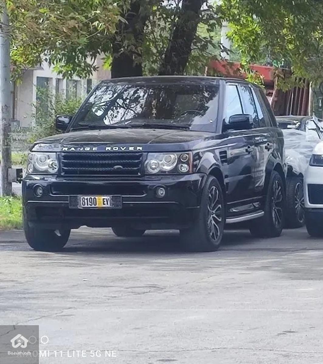 Range rover sport - image 9