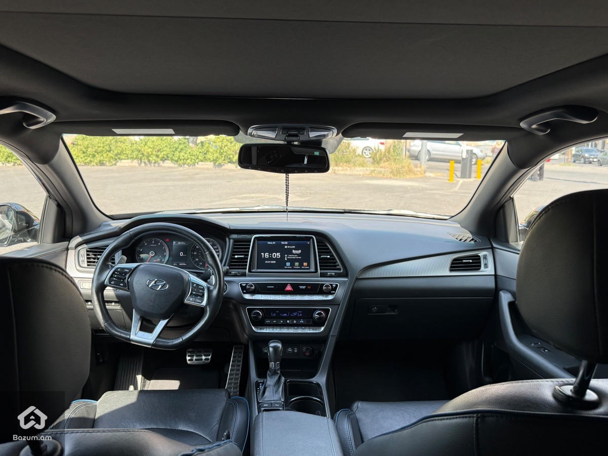 Hyundai Sonata  - image 5