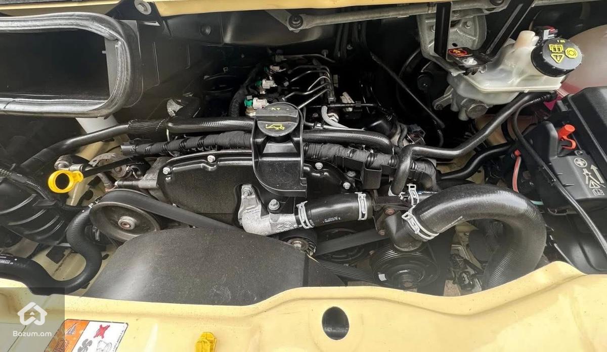 Ford transit - image 8