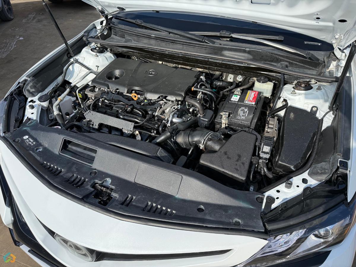 Toyota Camry V70 Xse - image 29