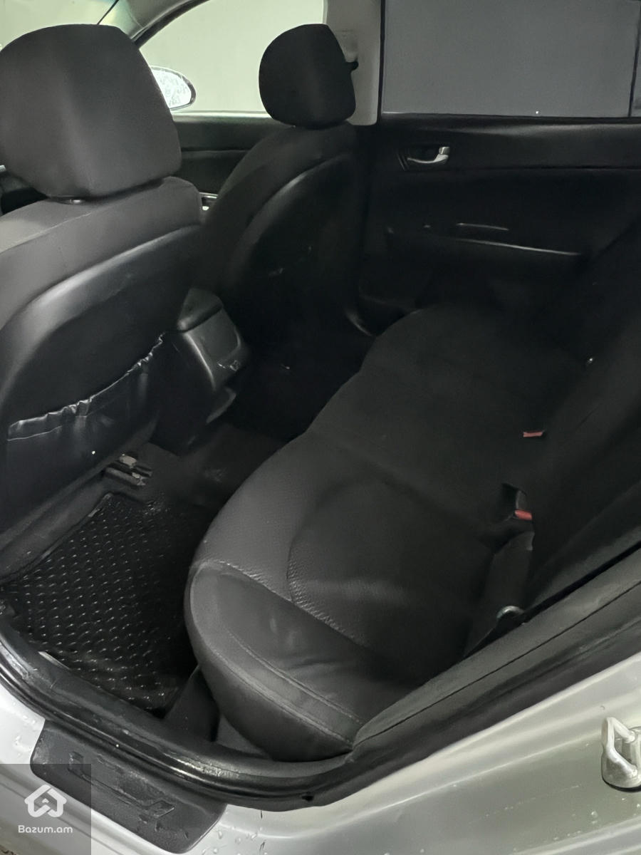 KIA OPTIMA 2.4 - image 8