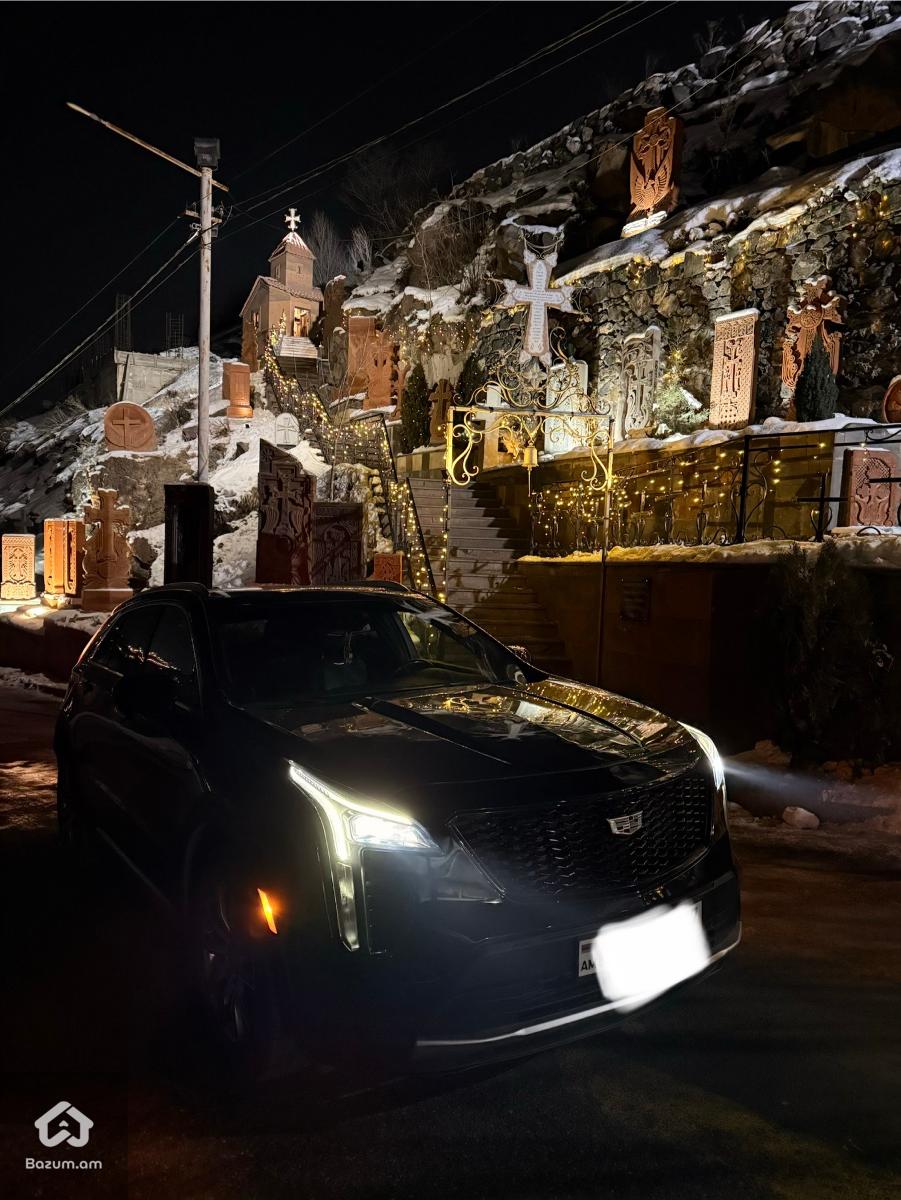 CADILLAC XT4 - image 4