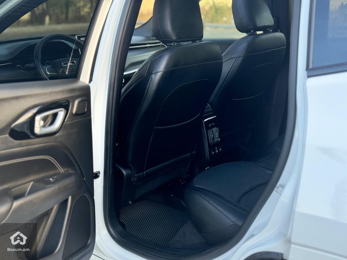 Jeep compass high altitude  - image 9