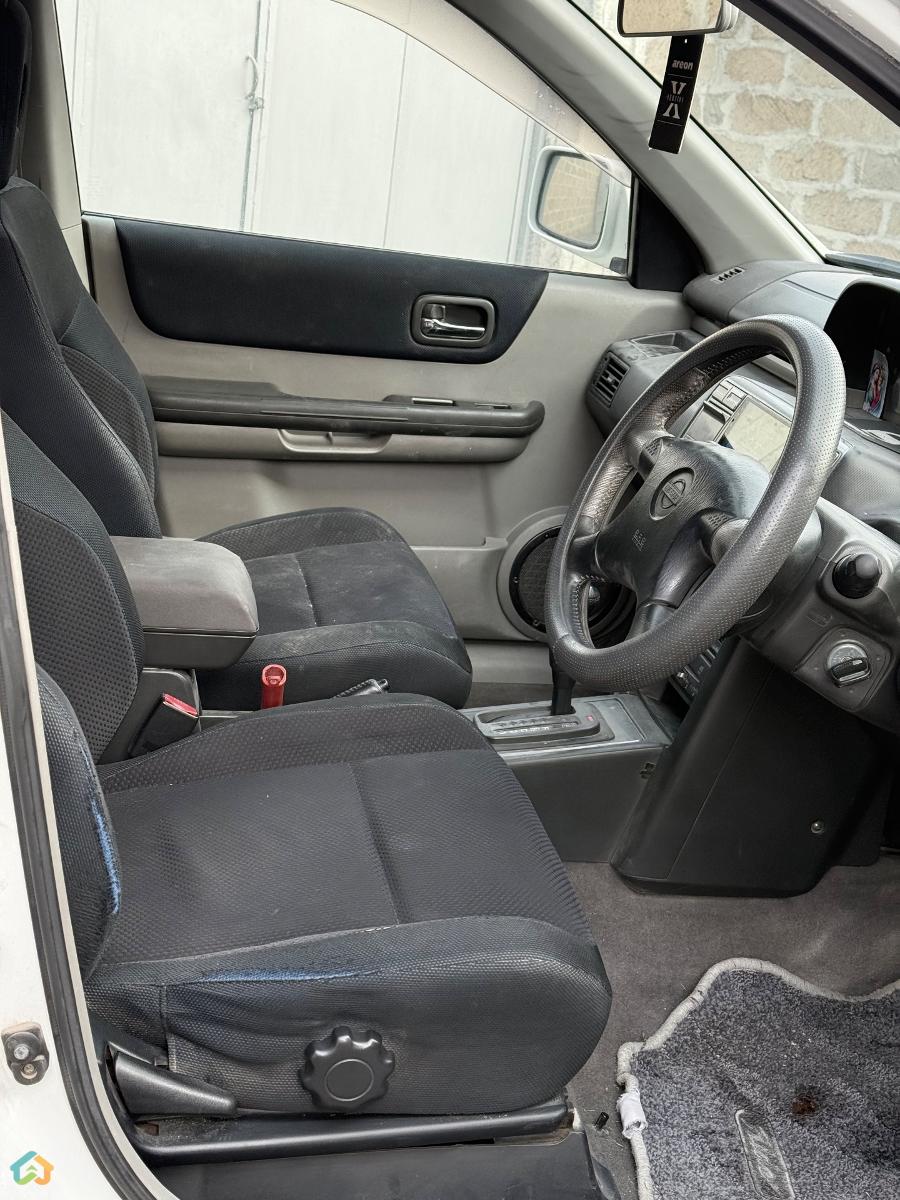 Nissan X-trail - image 7